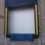 PUERTAS SECCIONALES DE ANDEN (2)